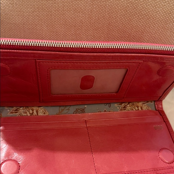 Hobo Dunn Continental Clutch Wallet - Picture 10 of 12